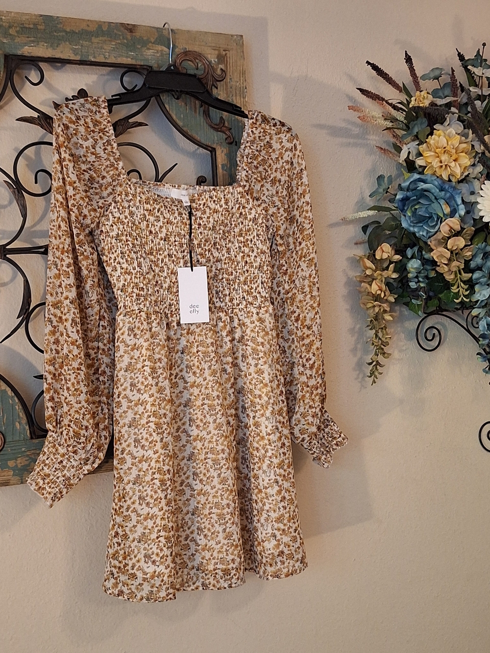 Smocked Square-Neck Long-Sleeve Floral Mini Dress in Yellow/Gold. NWT